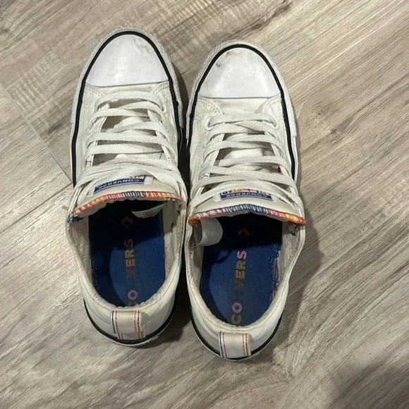 Converse size 6 Chuck Taylor’s with padded tongue - Picture 6 of 7